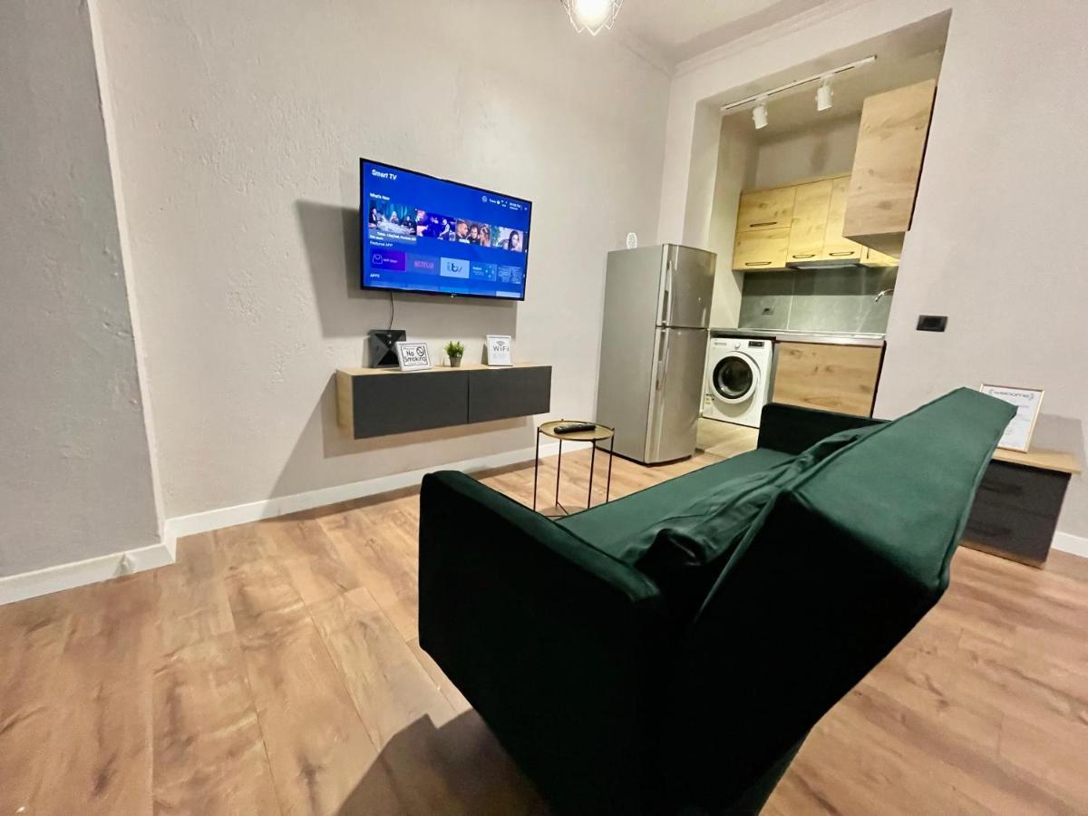 Keon Superb Studio Apartament Tirana Kültér fotó