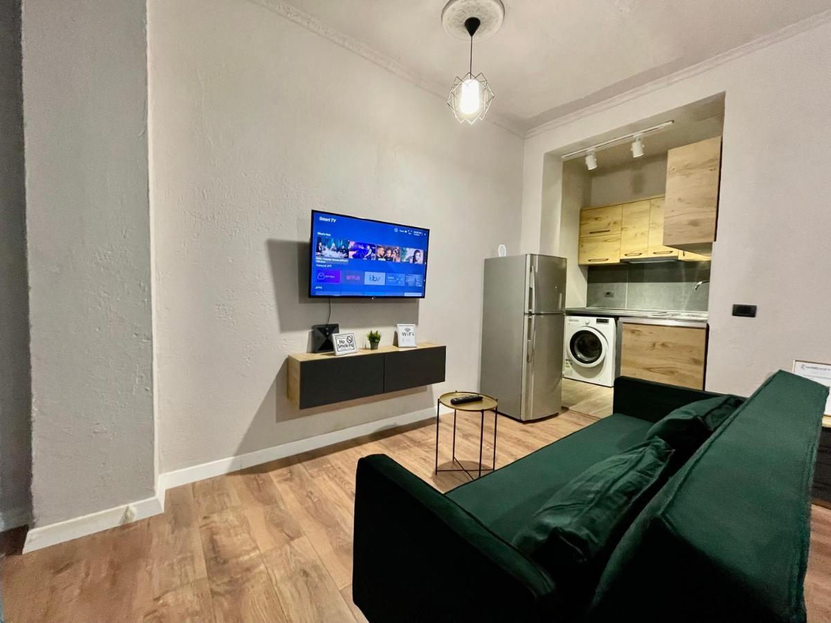 Keon Superb Studio Apartament Tirana Kültér fotó