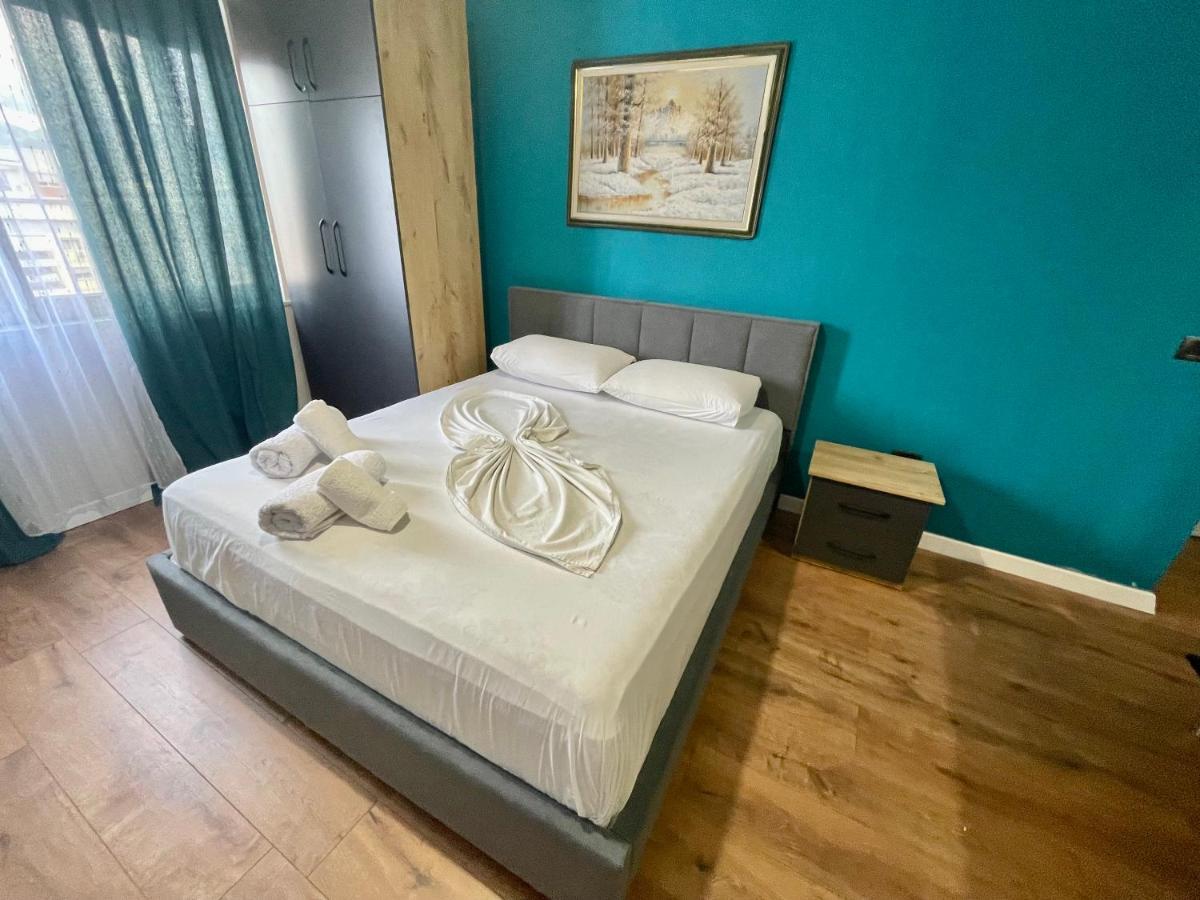 Keon Superb Studio Apartament Tirana Kültér fotó